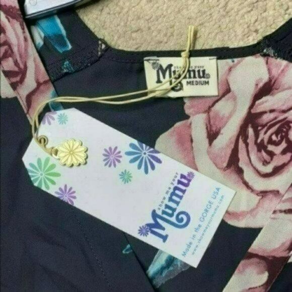 NWT MSRP $106 SHOW ME YOUR MUMU Uptown Button Down Blouse Women's Size Medium - Picture 9 of 9